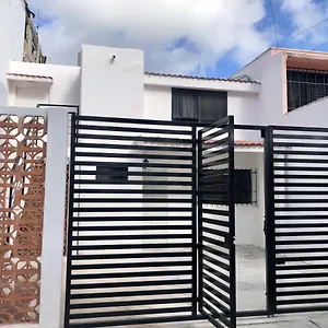 El Departamento Del Puerto , Cancún México